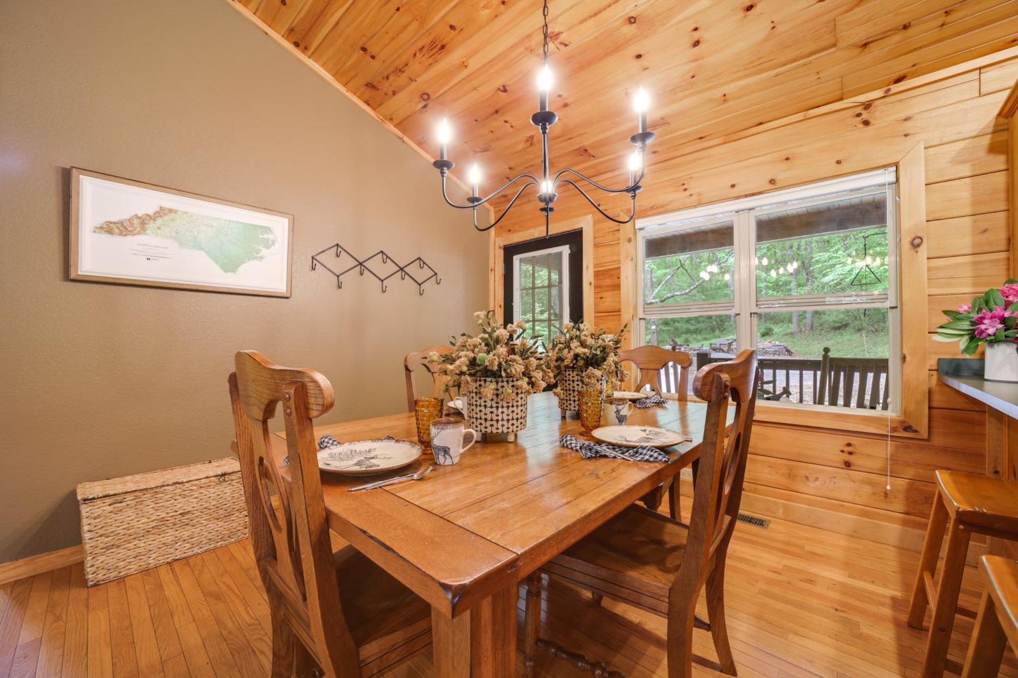 Peaceful Smoky Mountain Cabin With Deck And Fire Pit! Waynesville Exterior foto